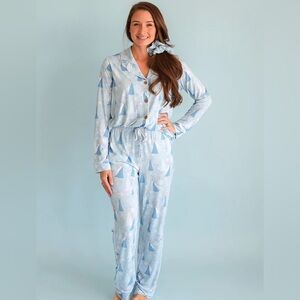 POSH PEANUT Women’s Disney Elsa Luxe Pajama Pant Set